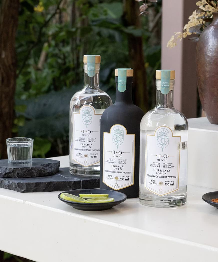 Tasting Flight 750 - Nature Background